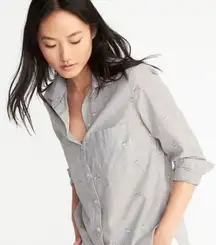 Llama print button down