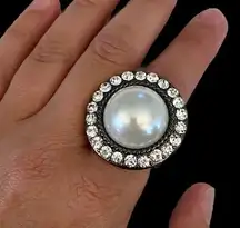 Premier Designs Faux Pearl Rhinestone Stretch Ring