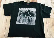 Ramones  band tee shirt no‎ size