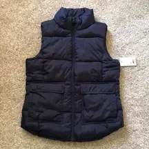 New  puffer vest, size small