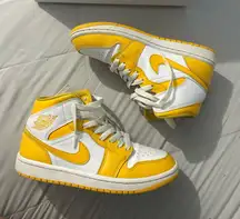 Jordan Women’s Mid Nike 1 Yellow and White
