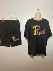 Women's set T-shirt and short. Size M. $25.