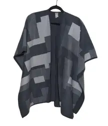 Woolrich Reversible Open Front Wrap / Cape in Gray - One Size - EUC