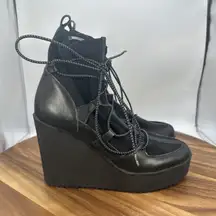 Steve Madden Atomic Black Leather Wedge Booties Grunge Y2K Retro Women's 7M
