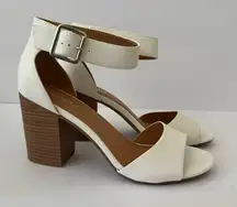White Block Heel Sandals Size 10 Buckle Faux Leather Chunky Minimalist Heels