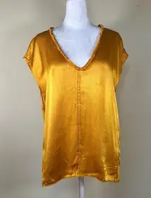 Evereve Allison Joy Mustard Yellow Sleeveless Top Blouse Size Medium