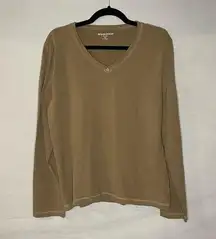 Woolrich 100% Cotton Basic Longsleeve Women’s Size M W/ Pocket Dark Khaki Brown