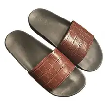 - All Saints Brown Slide Leather
Slides(Size 39)