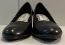 Easy Street Fabulous Black Kitten High Heels Size 9 NEW