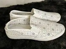 Michael Kors  Kane EUC White Floral Perforated Leather Loafers Womens Size 9.5