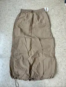 NWT parachute skirt 