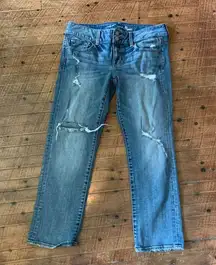 American Eagle Artist low rise medium wash distressed jeans