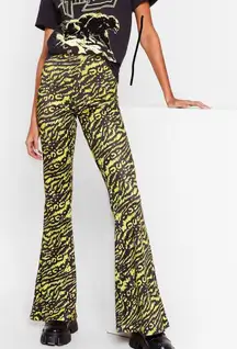 NWOT Nasty Gal  neon yellow black 70s style groovy bell bottoms pants 6