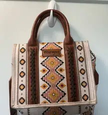 Wrangler Aztec Tote‎ Bag Purse Crossbody Western Neutral Leather Detail