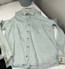 TOWNSEN Light Wash Cold Shoulder Denim Button Up Shirt Womens XS