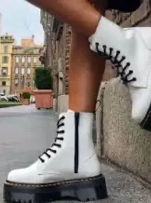 Dr. Martens Jadon Lace-Up Boots White Size 9 EU 41 Style 15265100 BRAND NEW