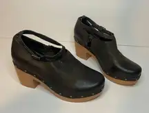 Antelope Wooden Platform Leather Studded Clogs Heels