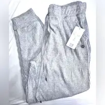 NWT Jones New York Sport - brushed ribbed joggers in light gray. 1X.