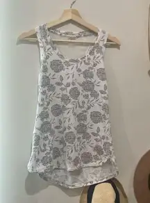 Calia by Carrie  Underwood white with gray/brown flower print tank top.