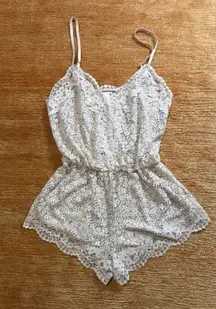 Victoria’s Secret Lace Romper Pale Pink Floral Lace Sleepwear Womens