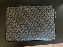 Michael Kors Makeup Case