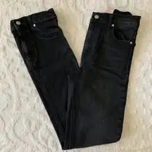 Women’s 26 REVICE Farrah Midnight Wash Black Waistband Straight Leg Jeans