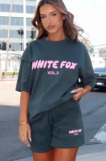 t shirt and shorts set