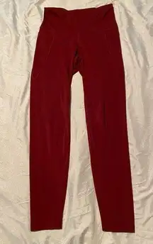 Old navy red elevate leggings with pockets