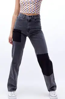 PacSun Eco Grey Patchwork 90’s Boyfriend High Rise Jeans Size 25
