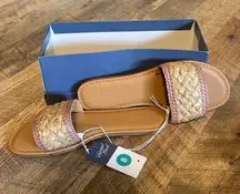 Universal Threads NWT Universal Thread Dez Sandals - 8