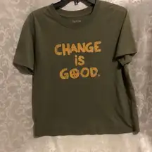 EUC Zoe + Liv “ Change is Good.” Graphic Tee Size Medium.