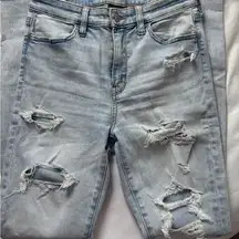 American Eagle Outfitters High Rise Ripped Jeans - Light Blue