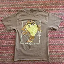SIX FLAGS LOONEY TUNES TAZ SOUVENIR TEE