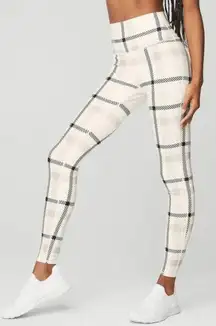 Alo High-Waist Airlift Magnified Plaid Legging Ivory Black Tartan Hi-Rise Tights