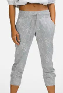 Lululemon Ready To Rulu Crop Joggers Grey Size 10