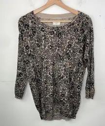 Aritzia Wilfred Balzac Leopard print light sweater size Medium