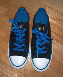 Black and blue  all star chucks size 4Y