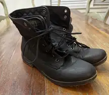 Rock & Candy by Zigi Black Lace Up Boots Size 10 Vintage Combat Grunge Plaid 90s