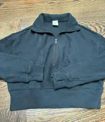 Offline By  Cropped 1/4 Zip