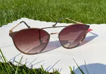 , dark brown sunglasses