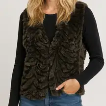 Dana Bachman Brown Faux Fur Vest Size Medium Luxury Contemporary