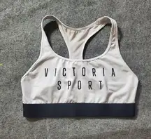 Victoria Sport size M light grey mid support athletic bra
