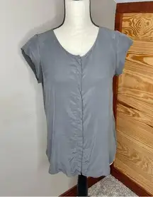 Grey 100% Silk Short Sleeve Hidden Button Up Blouse Small