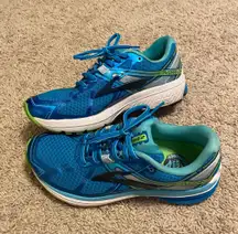 Brooks Running Sneakers