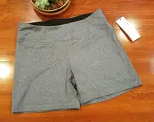 Leg3nd Gray Tights Shorts Size Medium