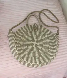 NWOT Island Style Sand Wicker Over The Shoulder Bag (Sincerely Jules)