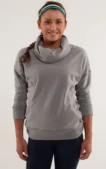 Lululemon rest‎ day pullover 4 vintage sports grey