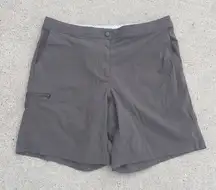 Vintage L.L. Bean Women’s 16 Hiking Outdoor Bermuda Gray‎ Shorts Active