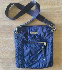 Navy Puffer Style Crossbody Bag American Eagle AEO EUC Adjustable Zip