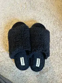 Black Slippers